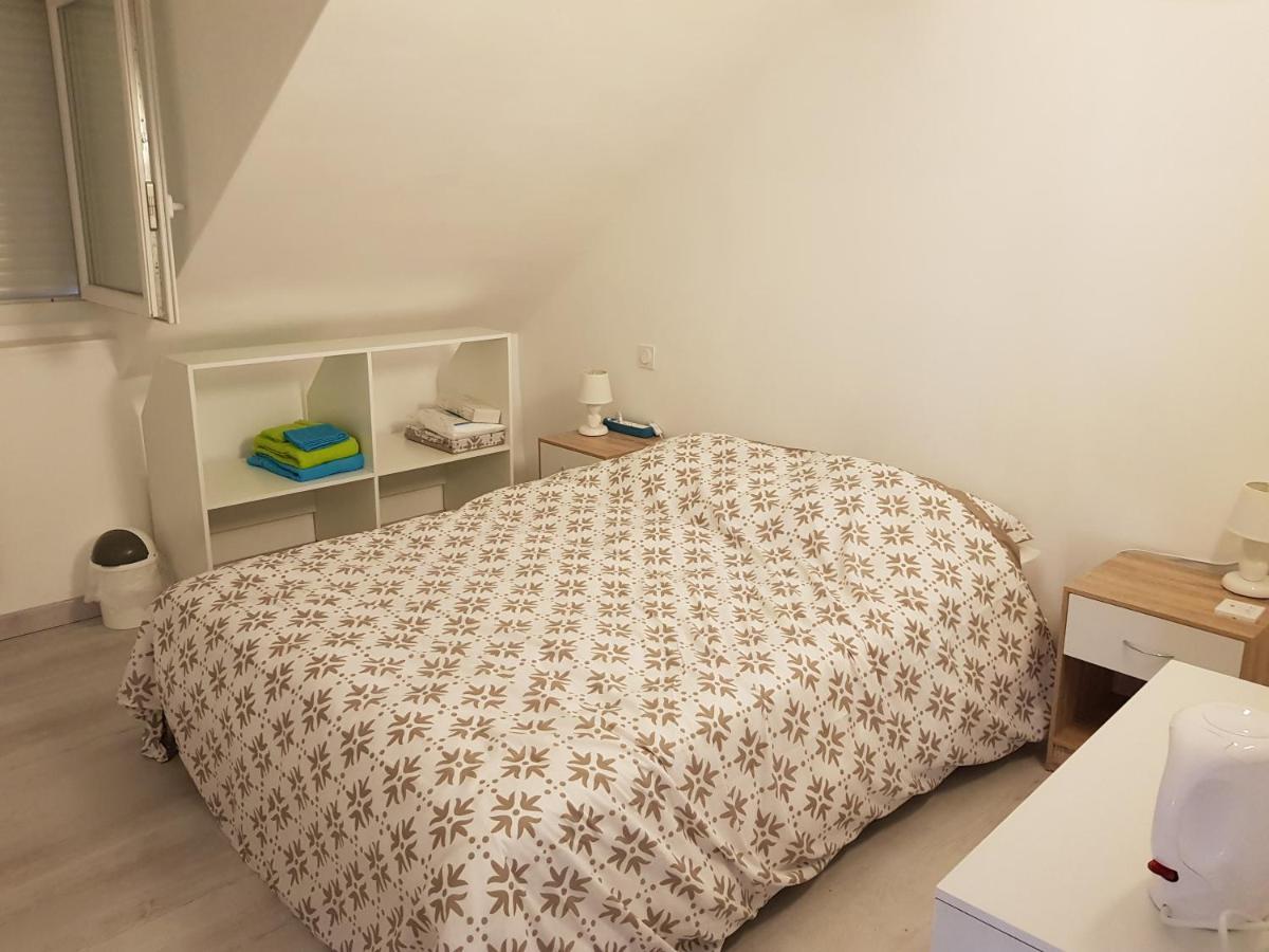 Lourdes Guest House ภายนอก รูปภาพ